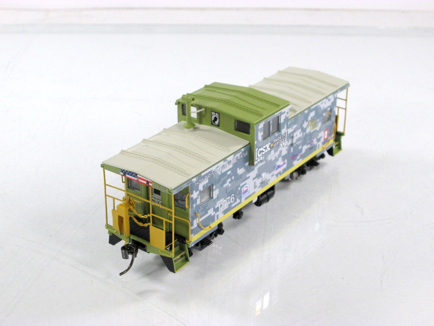 HO Scale **HONORING VETERANS** Caboose CSX 1776 - Atlas Master TWTL03 **RARE