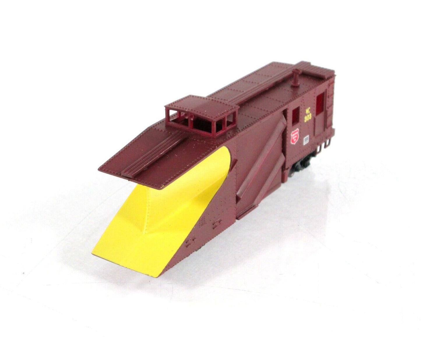 N Scale ***WISCONSIN CENTRAL*** Snow Plow #303 - Walthers 932-8509 *MTL Couplers