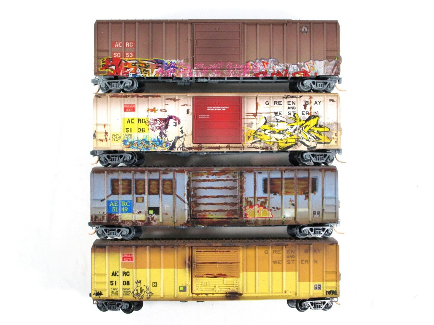 N Scale ***ALBANY & EASTERN*** Weathered Box Car 4-Pack -- Micro Trains 99305220