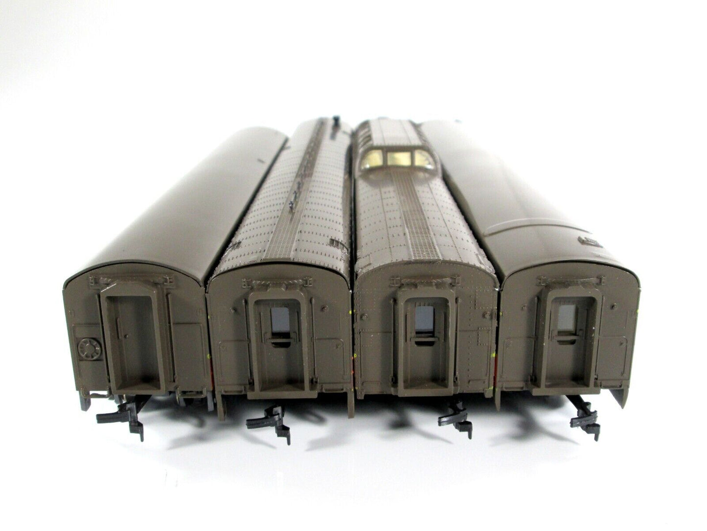 HO Scale **ILLINOIS CENTRAL** 1930s Lightweight Passenger Set A - Rivarossi 6952