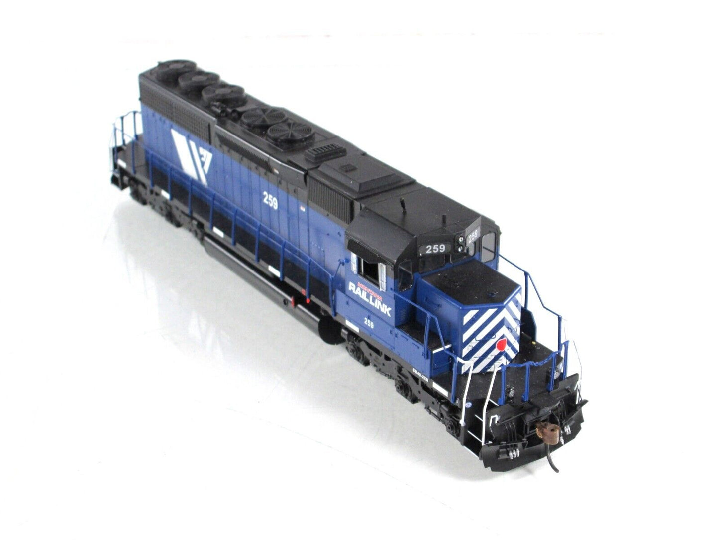 HO Scale ***MONTANA RAIL LINK*** SD40 Locomotive #259 - Athearn 98842, DCC Sound