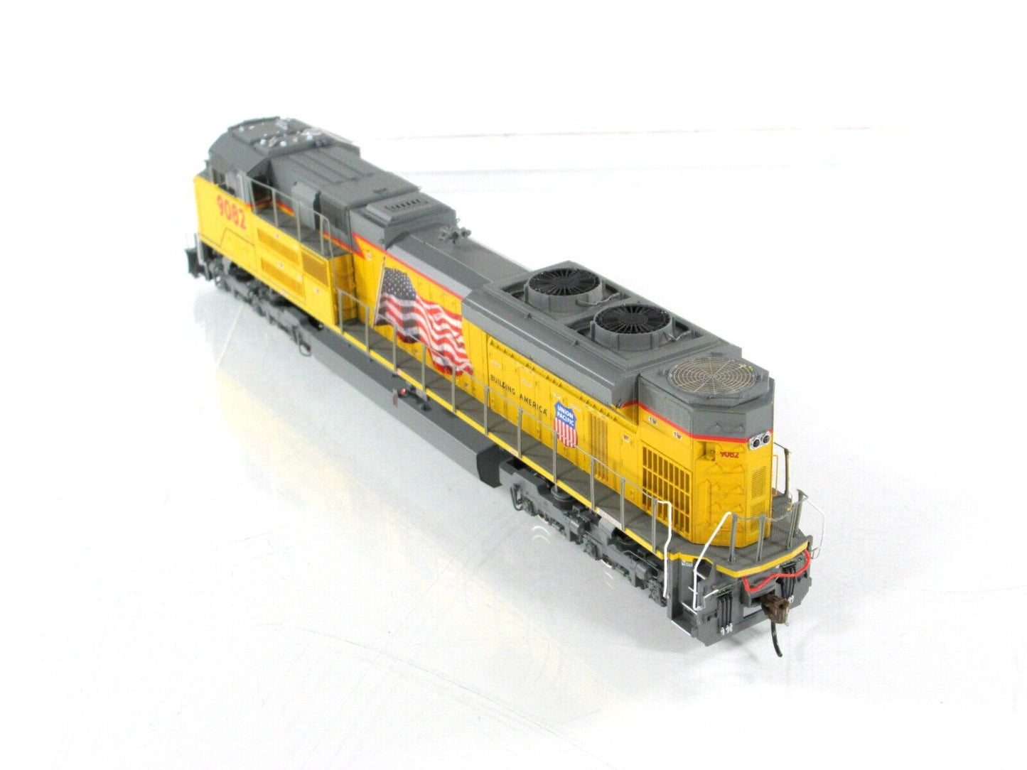 HO Scale ***UNION PACIFIC*** SD70ACe #9082 - Athearn G89846, DCC Tsunami2 Sound