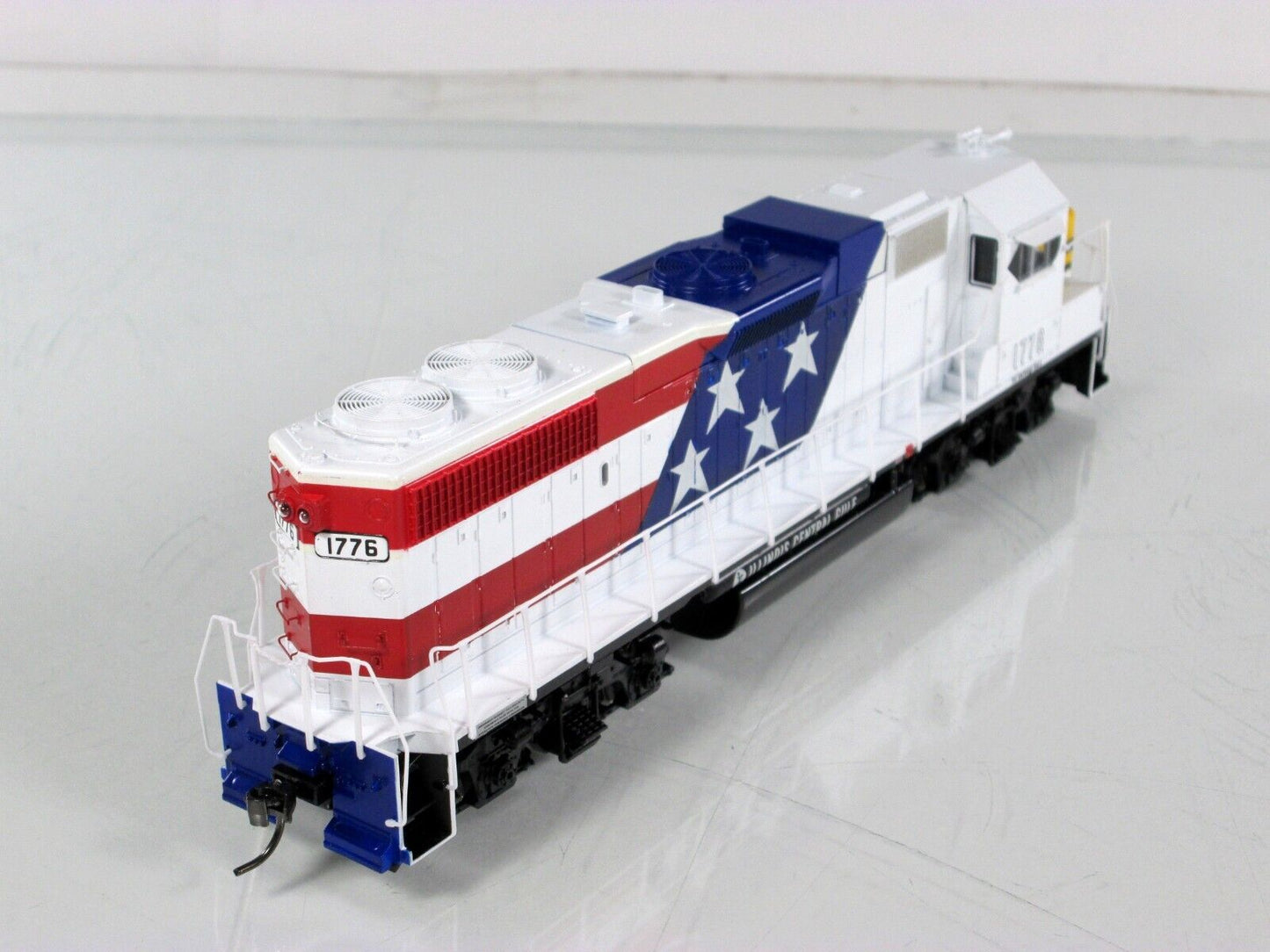 HO Scale ***ICG*** BICENTENNIAL GP38-2 Locomotive #1776 -- Athearn 78904, w/ DCC