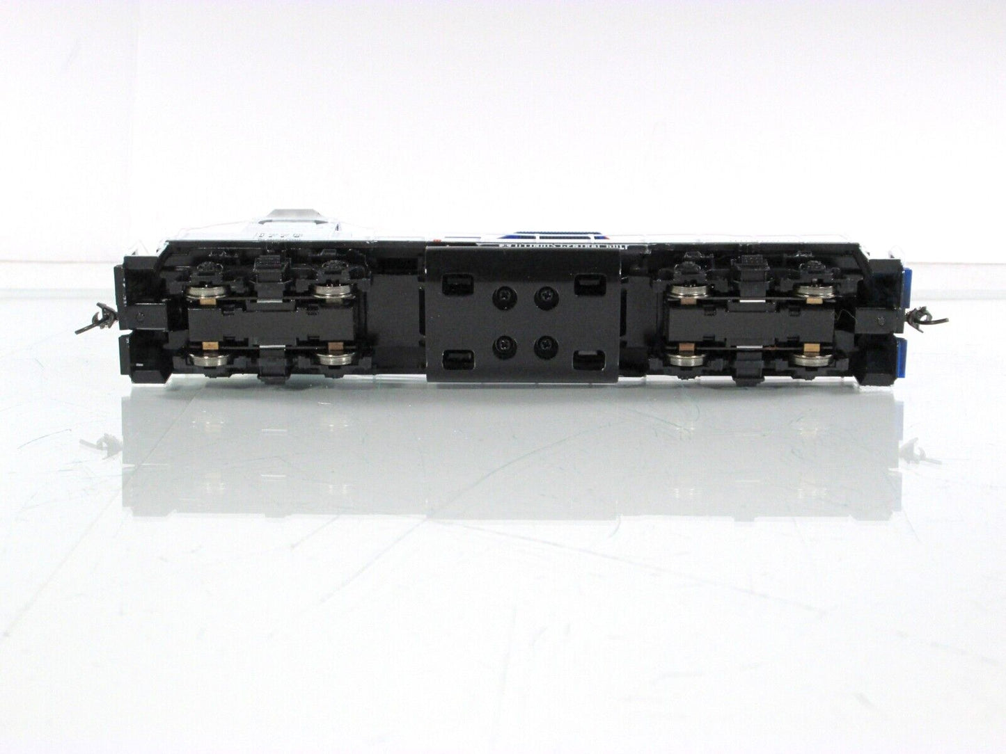 HO Scale ***ICG*** BICENTENNIAL GP38-2 Locomotive #1776 -- Athearn 78904, w/ DCC