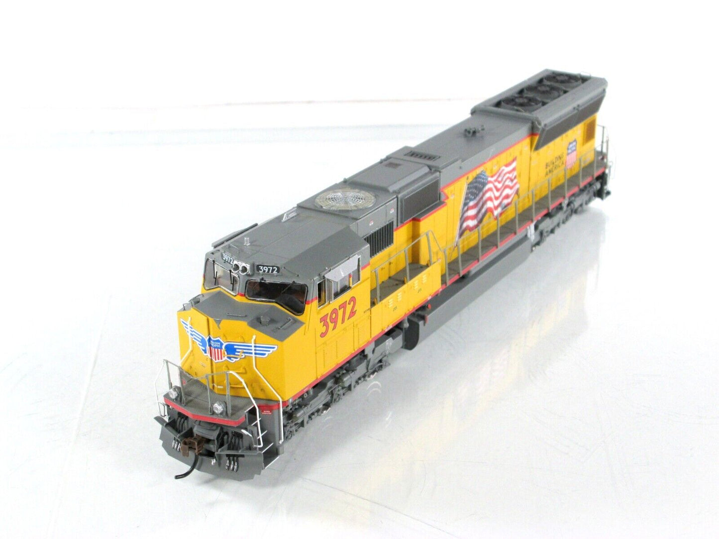 HO Scale ***UNION PACIFIC*** SD70M #3972 - Athearn G69564, DCC Tsunami2 Sound