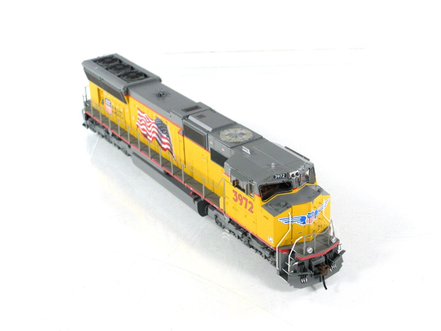 HO Scale ***UNION PACIFIC*** SD70M #3972 - Athearn G69564, DCC Tsunami2 Sound