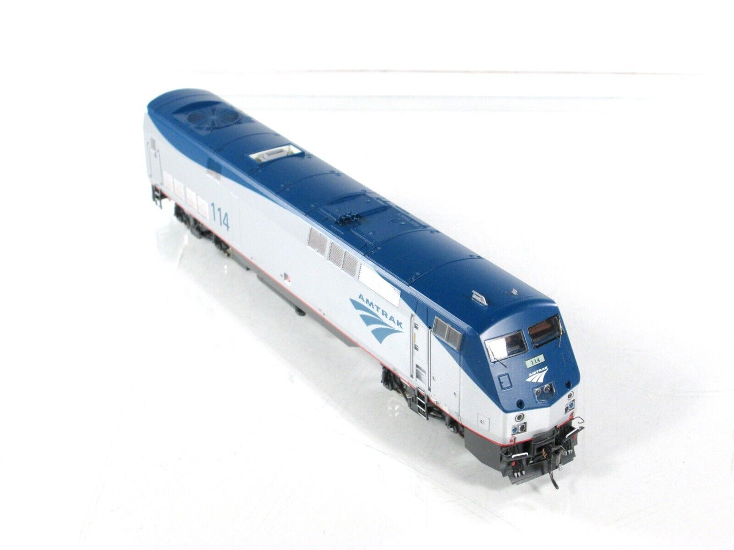 HO Scale ***AMTRAK*** P40/P42 Phase V, #114 - Athearn G81306, DCC Tsunami2 Sound