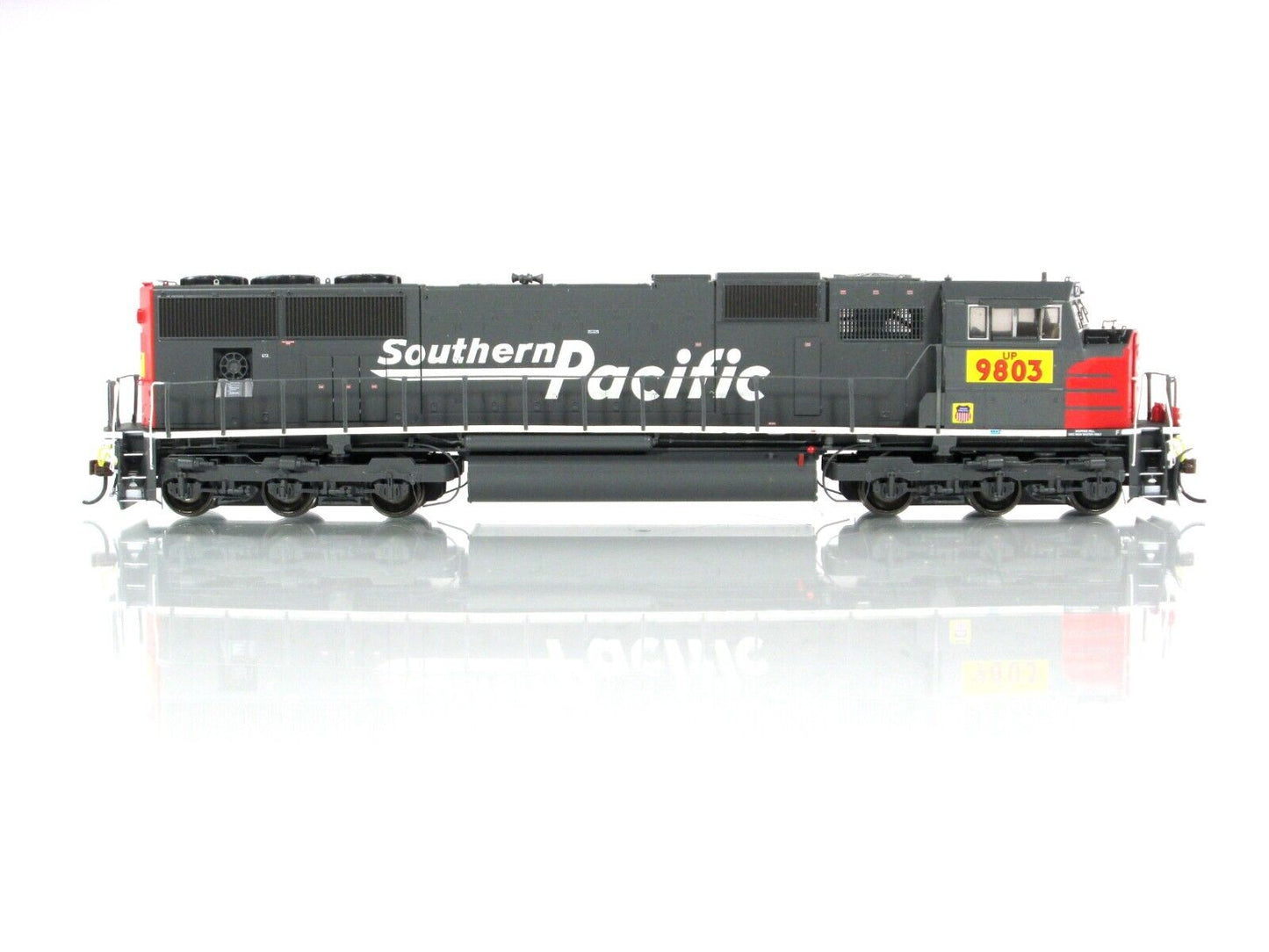 HO Scale *SOUTHERN PACIFIC, UP* SD70M #9803 - Athearn G70621, DCC Tsunami2 Sound