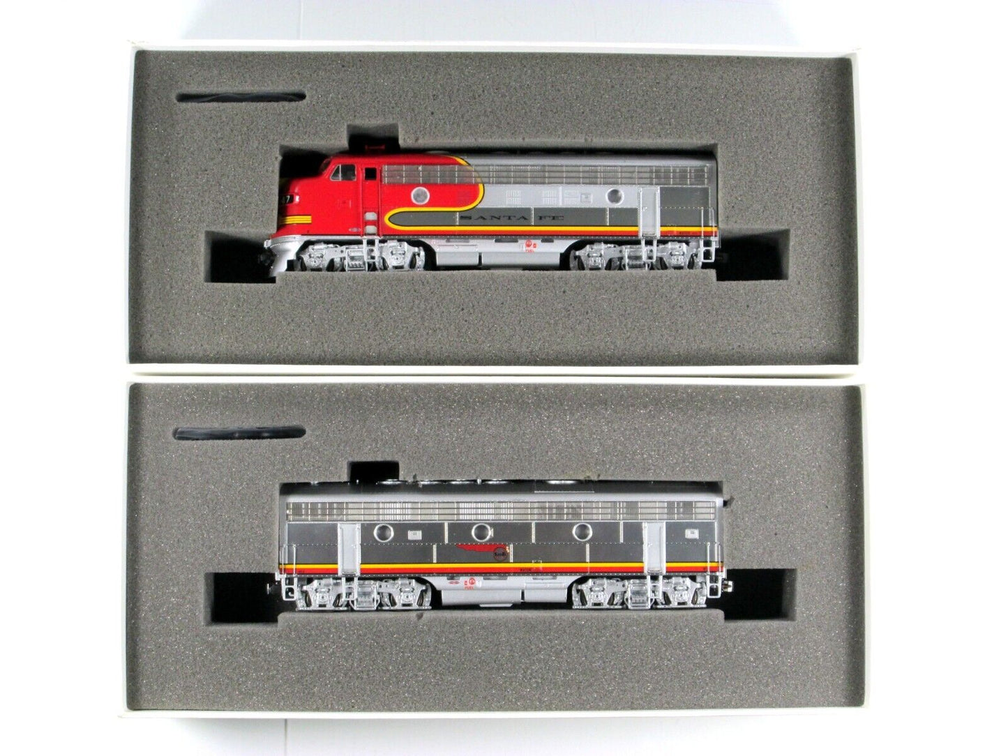 HO Scale ***SANTA FE*** F7A-F7B Locomotives #47 -- Athearn Genesis 99042, w/ DCC