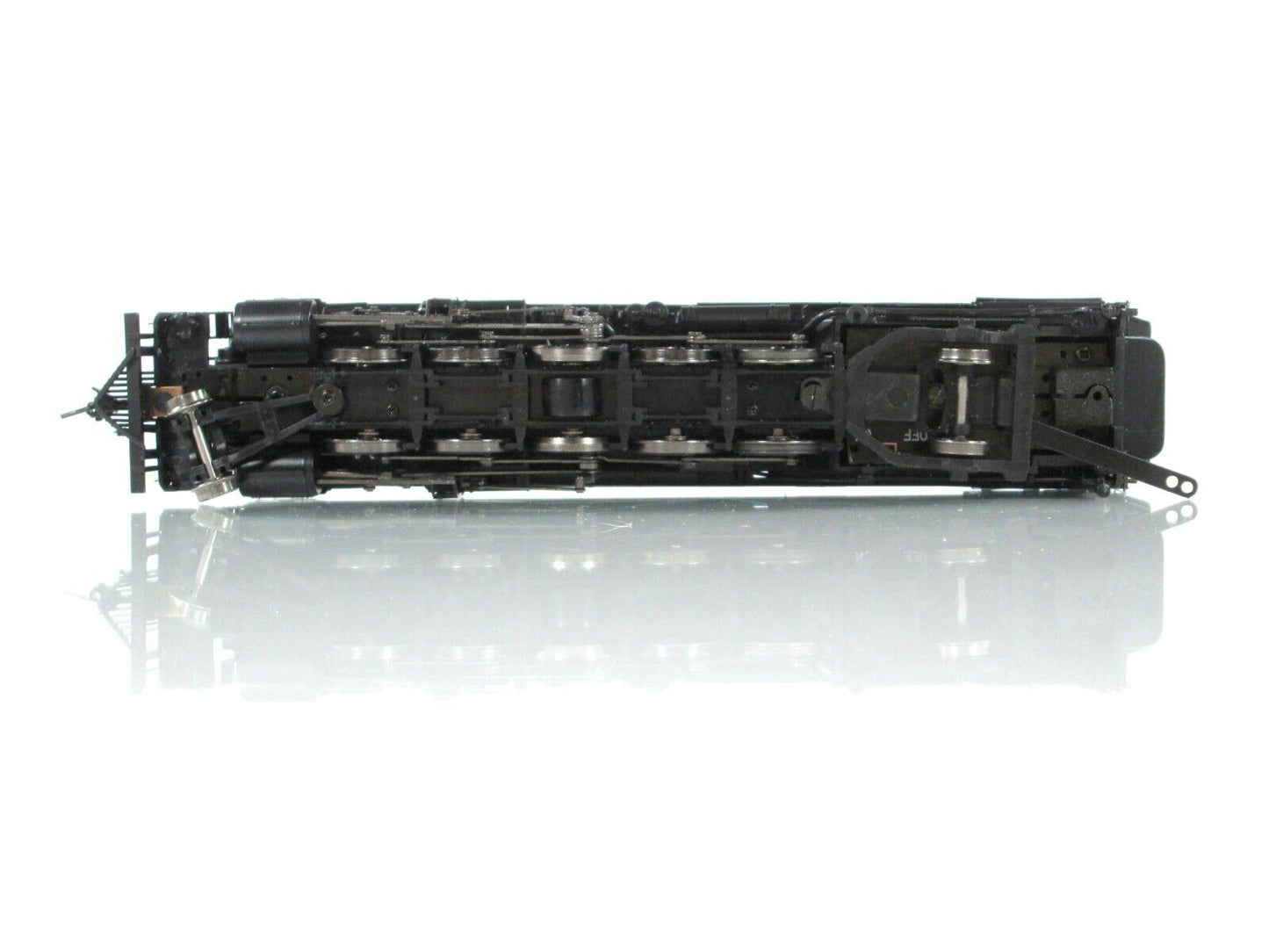 HO Scale **SANTA FE** 2-10-2 Locomotive 3866 --Broadway 2196, DCC Paragon2 Sound