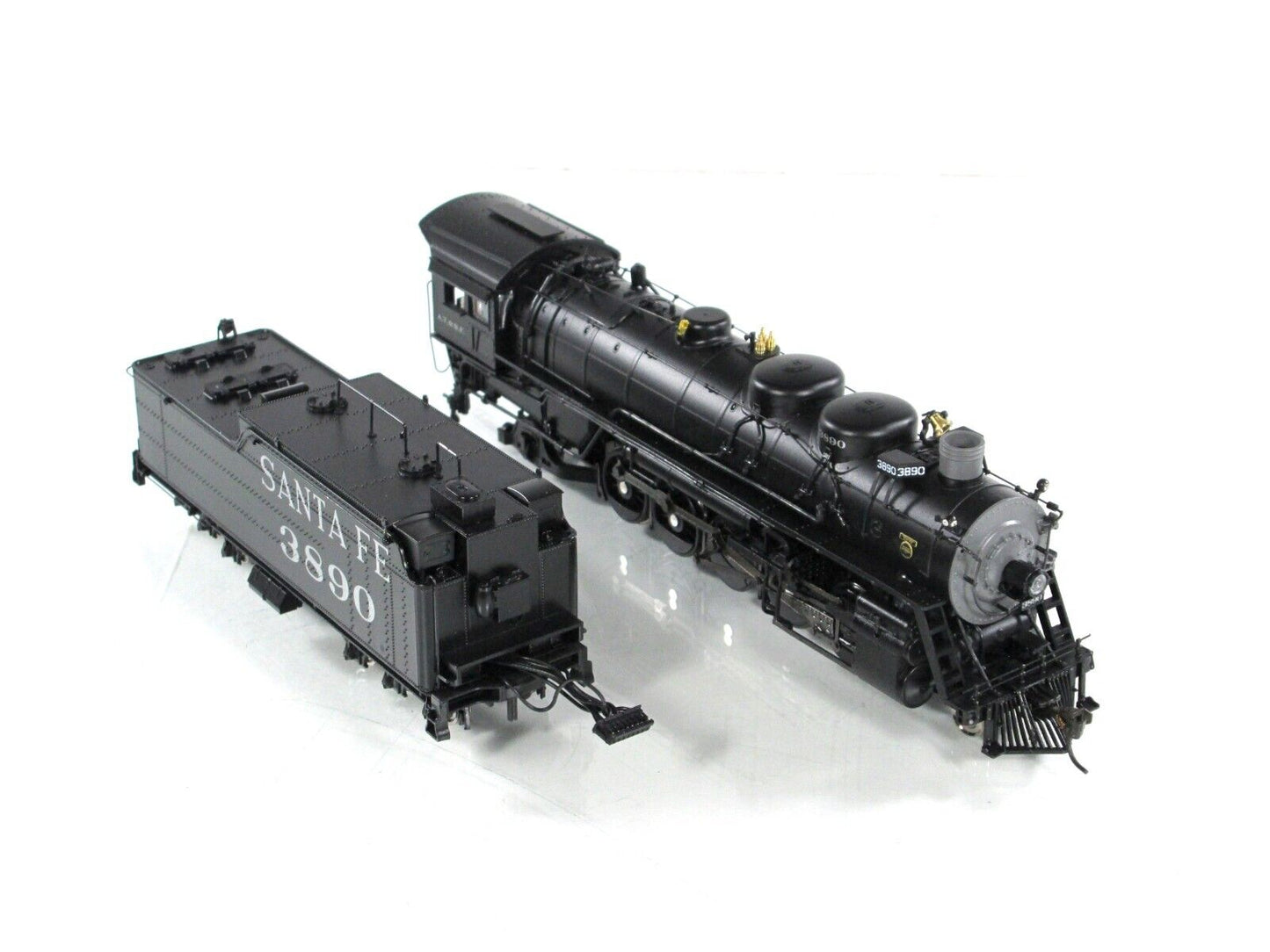 HO Scale **SANTA FE** 2-10-2 Locomotive #3890 -Broadway 2198, DCC Paragon2 Sound