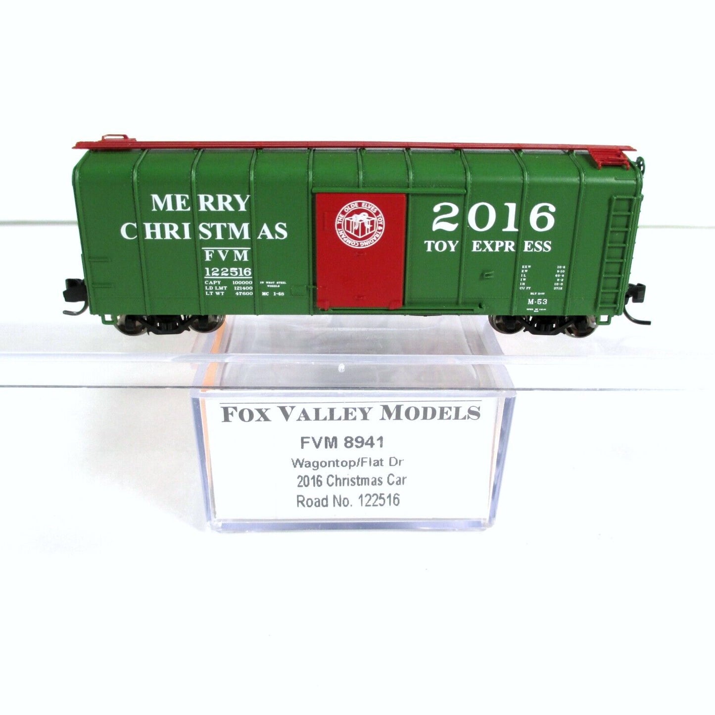 N Scale ***MERRY CHRISTMAS*** Wagon Top Box Car #122516, 2016 -- Fox Valley 8941
