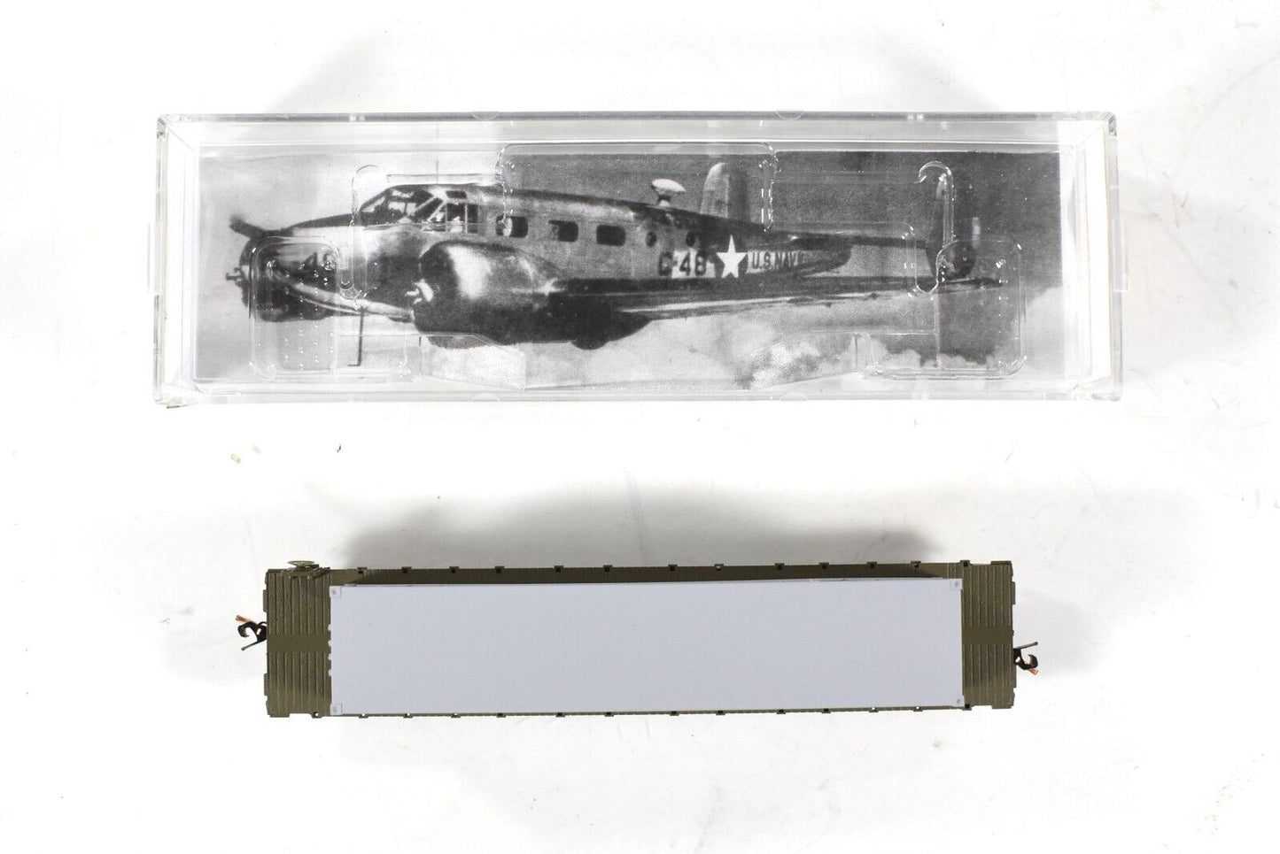 N Scale *ARMY USAAC Flat Car, SURPRISE ATTACK* Container - Micro-Trains 04500507