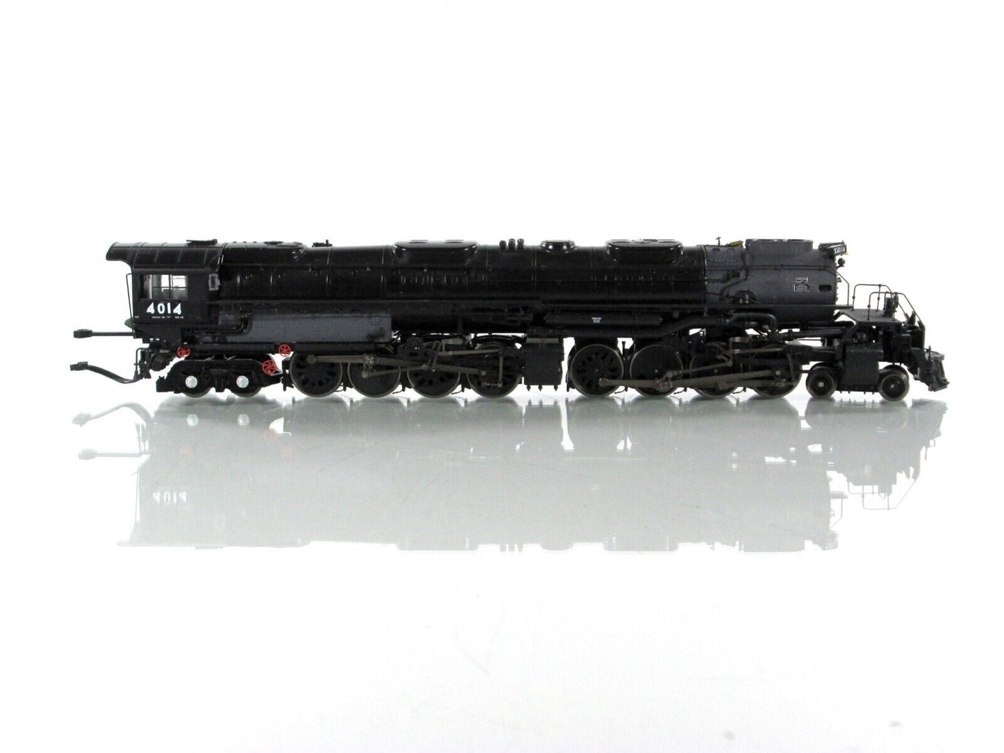 HO Scale ***UNION PACIFIC BIG BOY*** #4014 -- Athearn G9155, DCC Sound w/ Remote