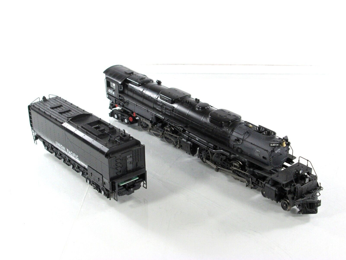 HO Scale ***UNION PACIFIC BIG BOY*** #4014 -- Athearn G9155, DCC Sound w/ Remote