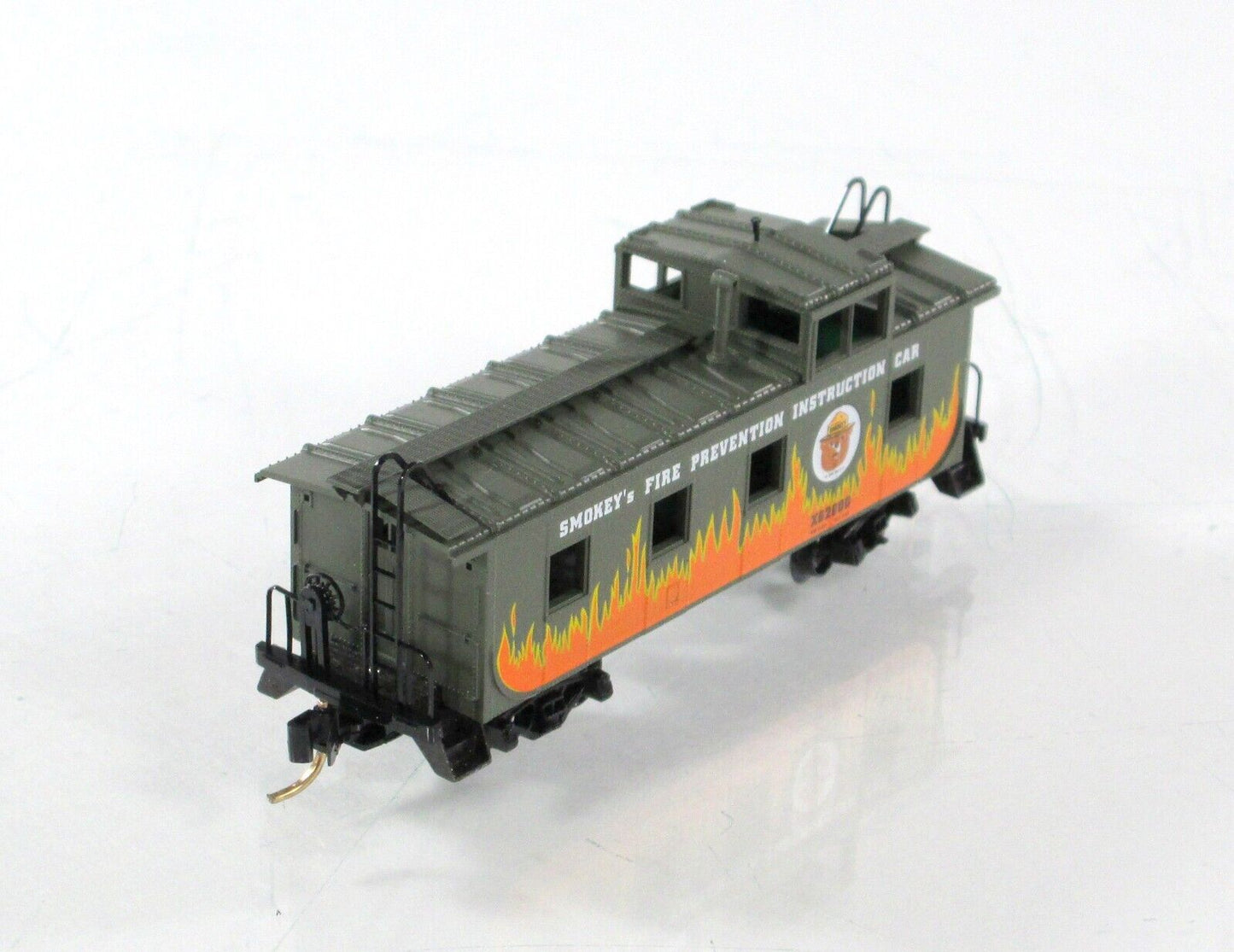 N Scale **SMOKEY BEAR** Fire Prevention Instruction Caboose -Micro Trains 100100