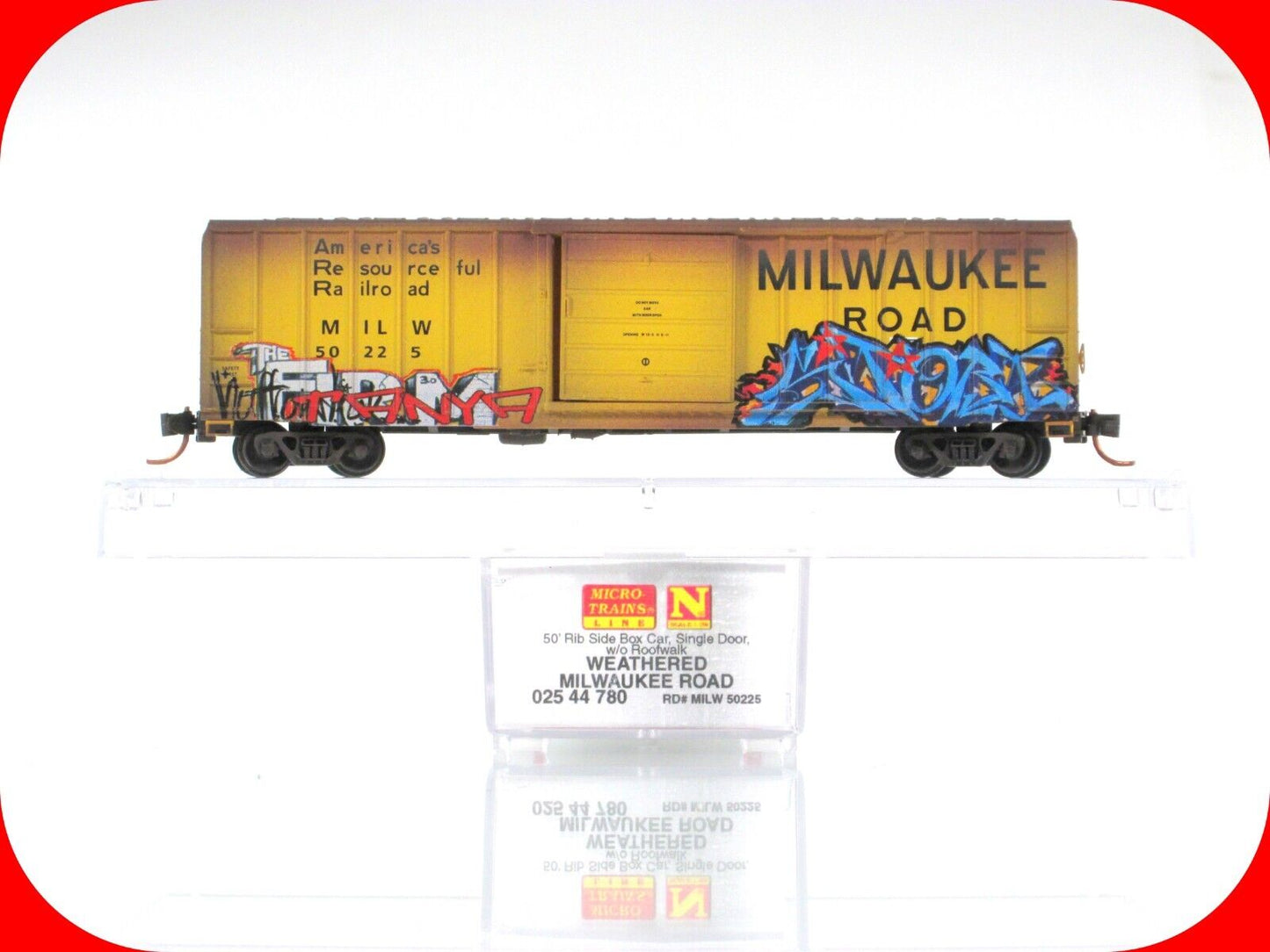 N Scale ***MILWAUKEE ROAD*** Weathered & Graffiti Box Car, Micro Trains 02544780