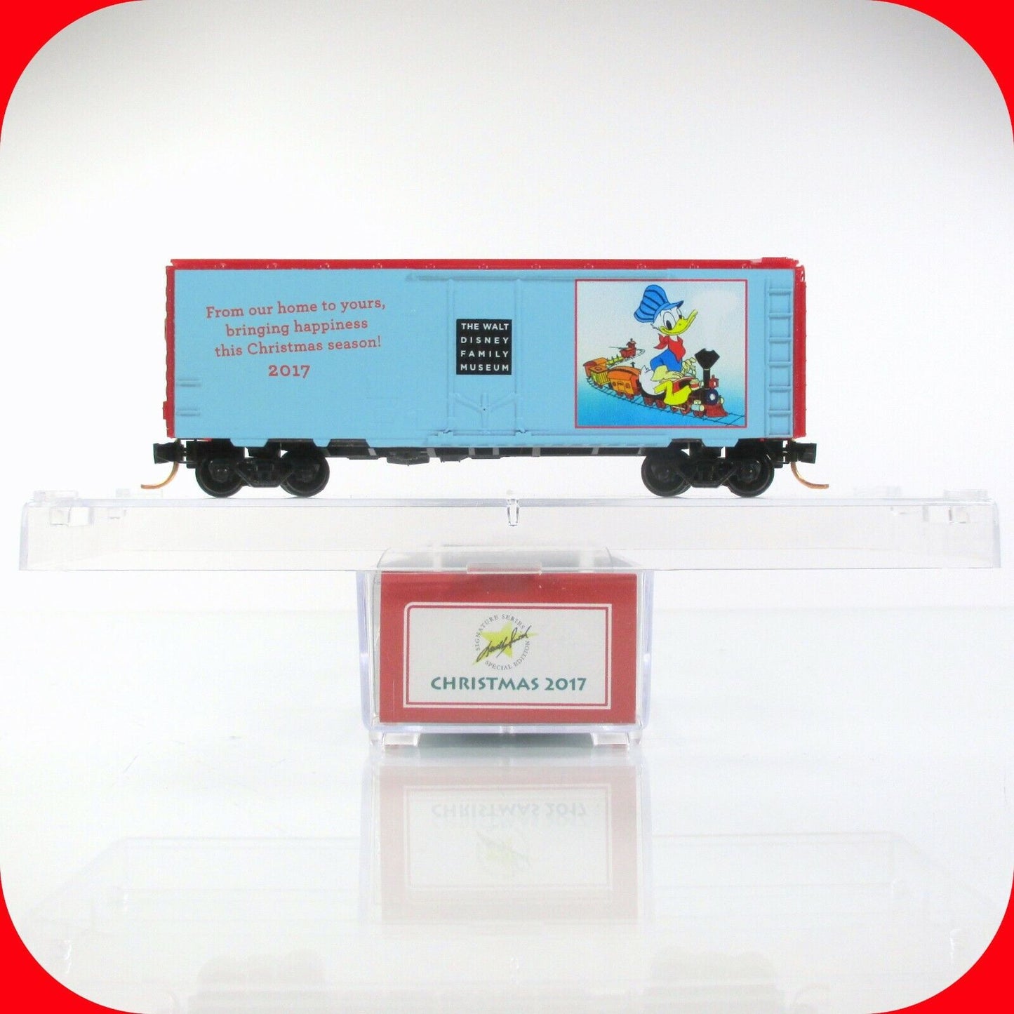 N SCALE *DISNEY CHRISTMAS 2017 DONALD DUCK* Box Car - Micro Trains, Lowell Smith