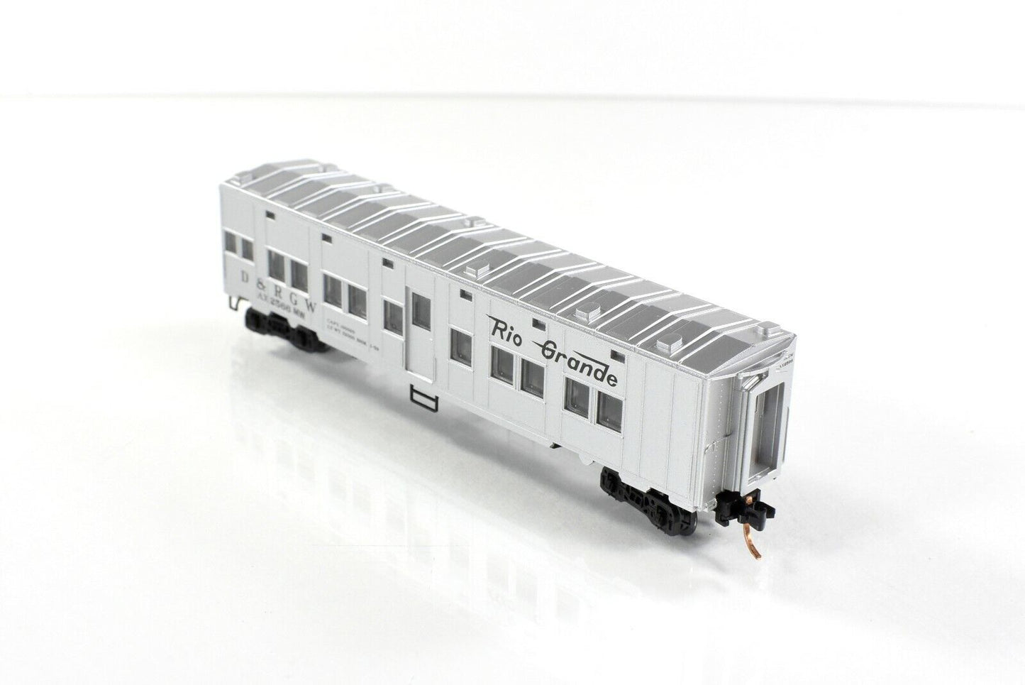 N Scale ***RIO GRANDE*** MoW Troop Sleeper Car #AX-2566 -- Micro Trains 116020.2
