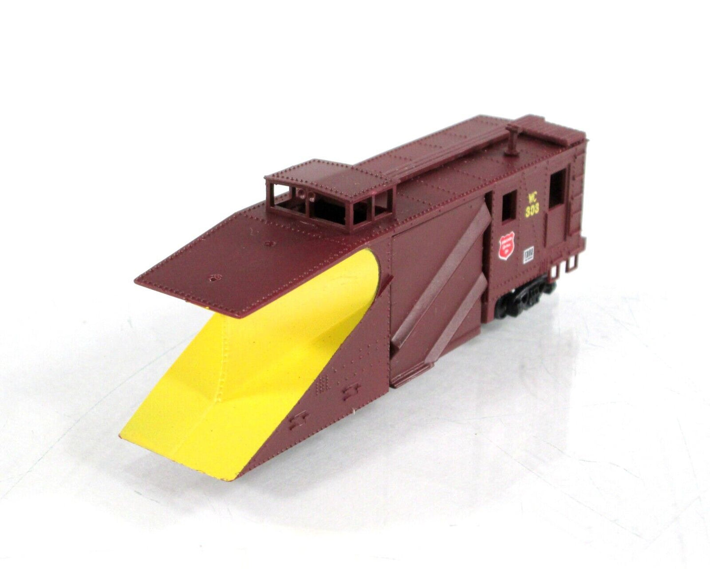 N Scale ***WISCONSIN CENTRAL*** MoW Russell Snow Plow WC 303 - Walthers 932-8509
