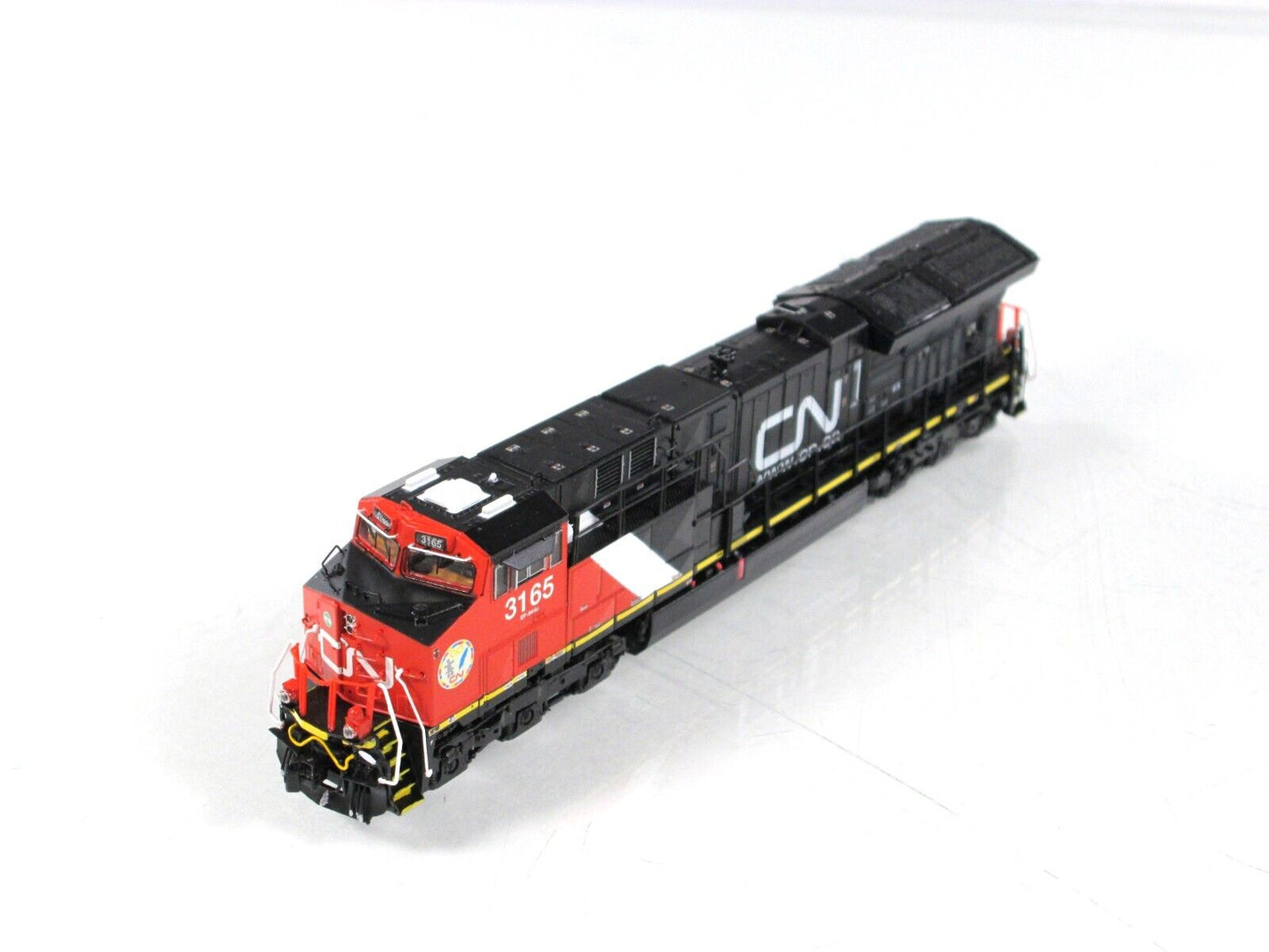 N Scale **CANADIAN NATIONAL*** GEVO ET44AC #3165 - ScaleTrains SXT32025, DCC Rdy