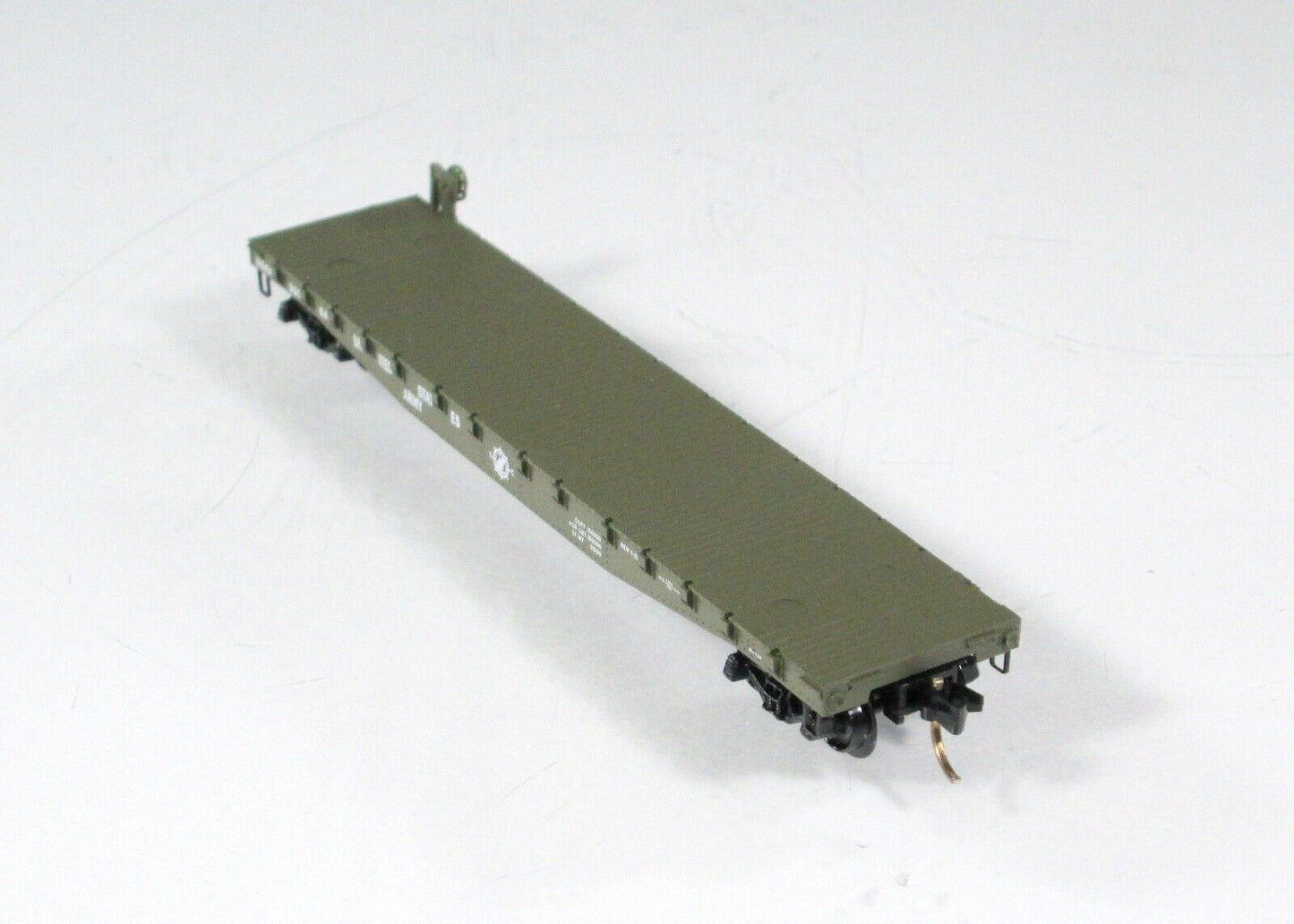 N Scale ***UNITED STATES ARMY*** 50' Flat Car, USAX 38064 --- Micro Trains 45180