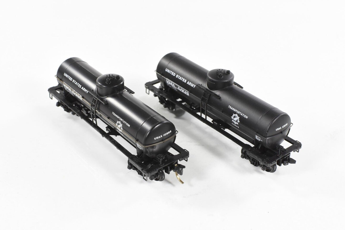 N Scale **US ARMY** Tank Car 2-Pack Set, USAX #10936, 10986 - Micro Trains 65370
