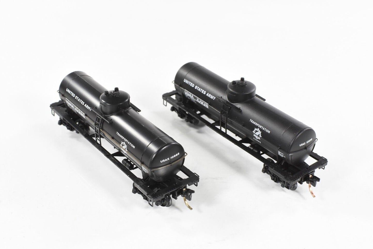N Scale **US ARMY** Tank Car 2-Pack Set, USAX #10936, 10986 - Micro Trains 65370