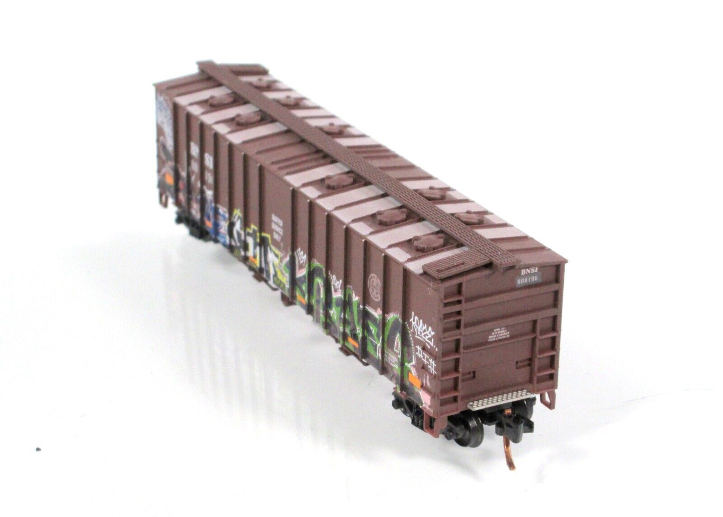 N Scale ***BNSF*** 50' Weathered Airslide Hopper #808196 - Micro Trains 09844040