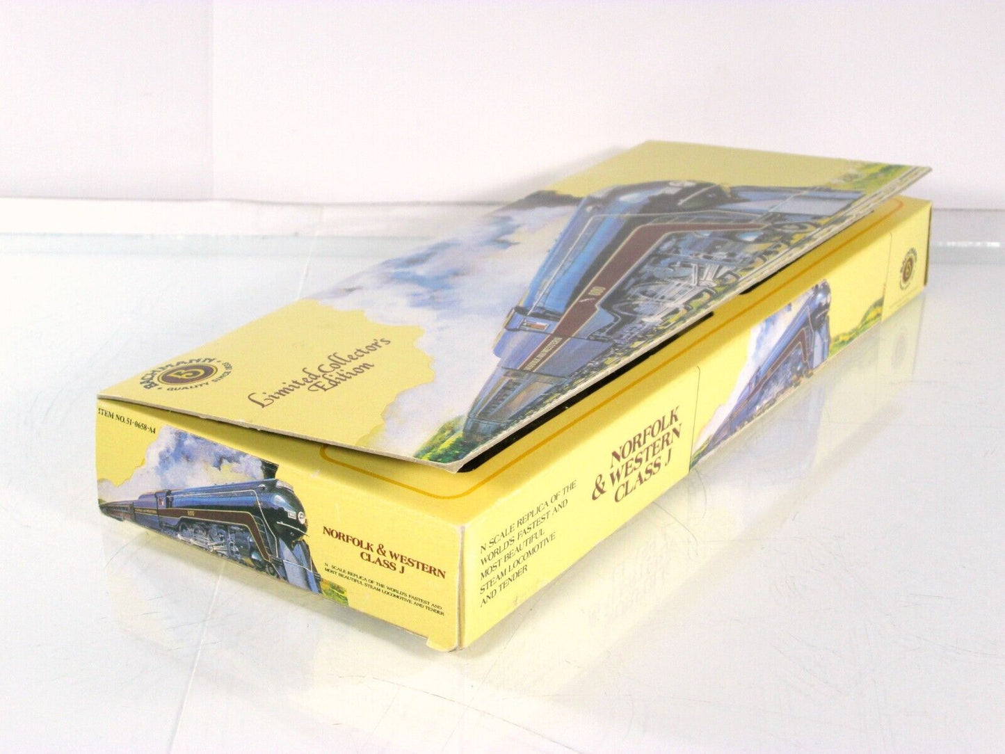 N Scale **NORFOLK & WESTERN** Class J 4-8-4 Locomotive #610 -Bachmann 51-0658-A4