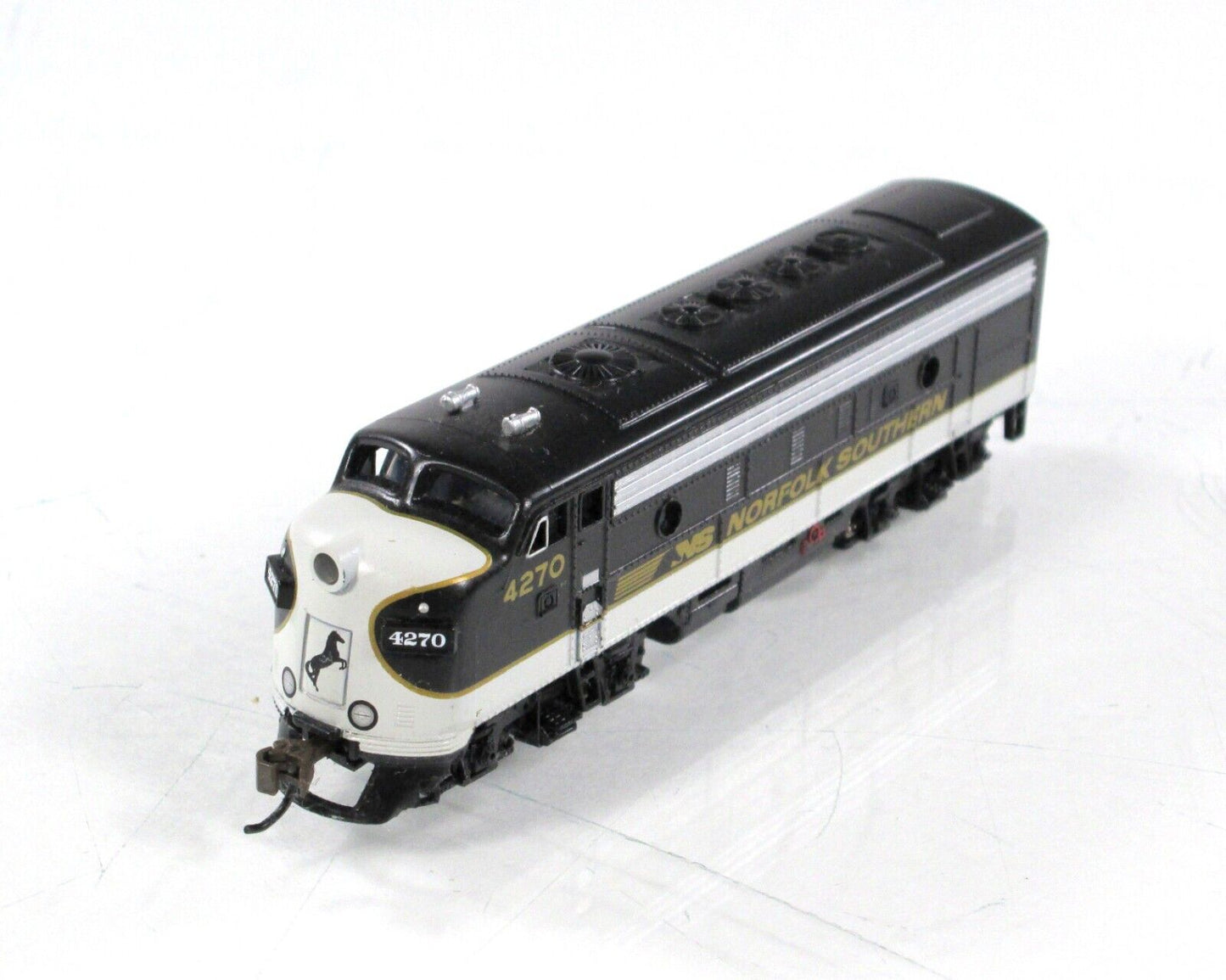 N Scale ***NORFOLK & SOUTHERN*** F7A Locomotive, NS 4270 - Bachmann 63753 w/ DCC