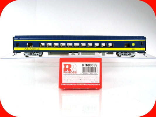 HO Scale ***ALASKA RAILROAD*** Passenger Coach Car #201 ----- Rivarossi RT600035