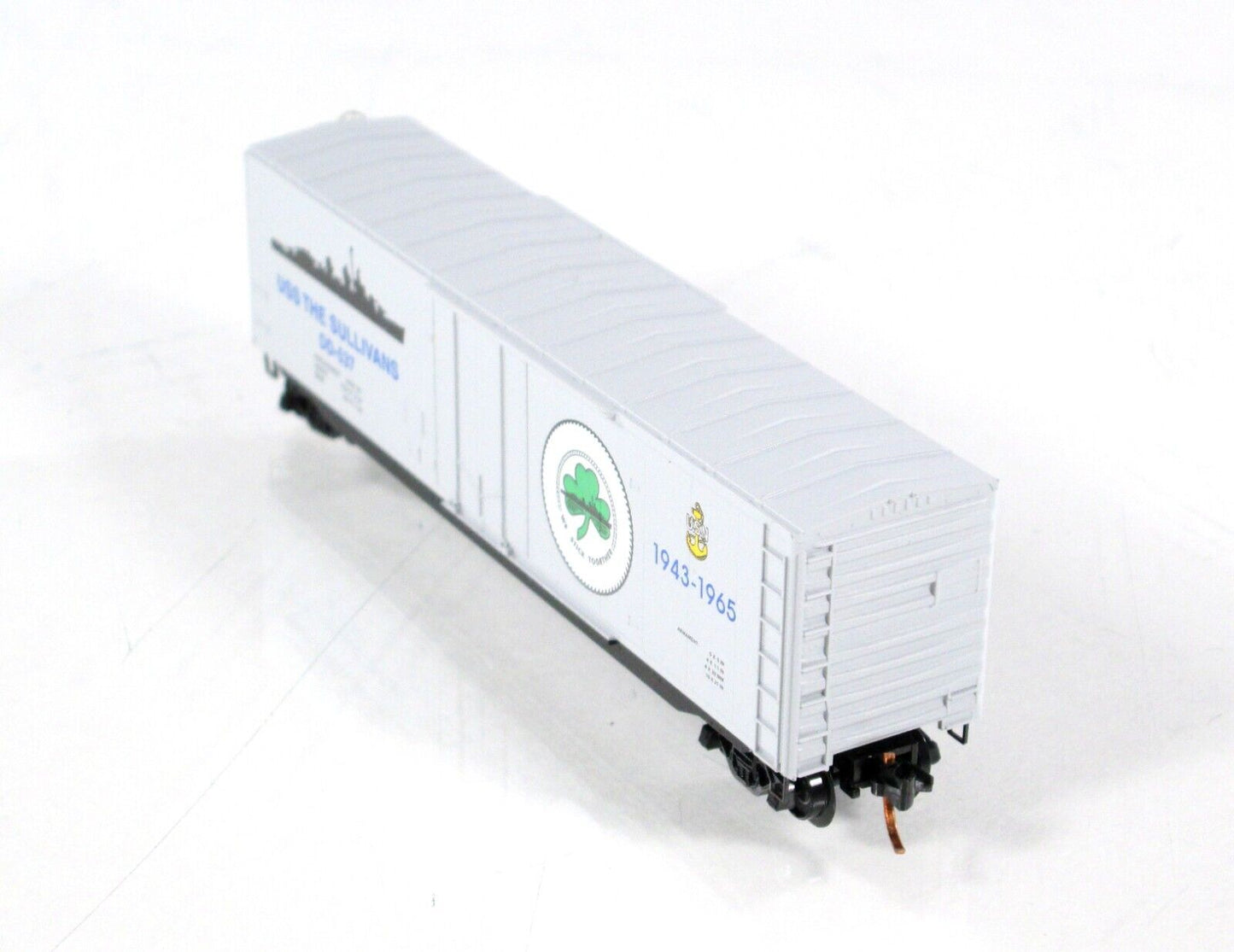 N Scale USS **THE SULLIVANS** US Navy Series 50' Box Car - Micro Trains 03800406