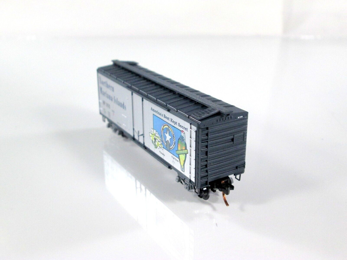 N Scale **NORTHERN MARIANA ISLANDS* Box Car, MP 1978 - Micro Trains Special Run