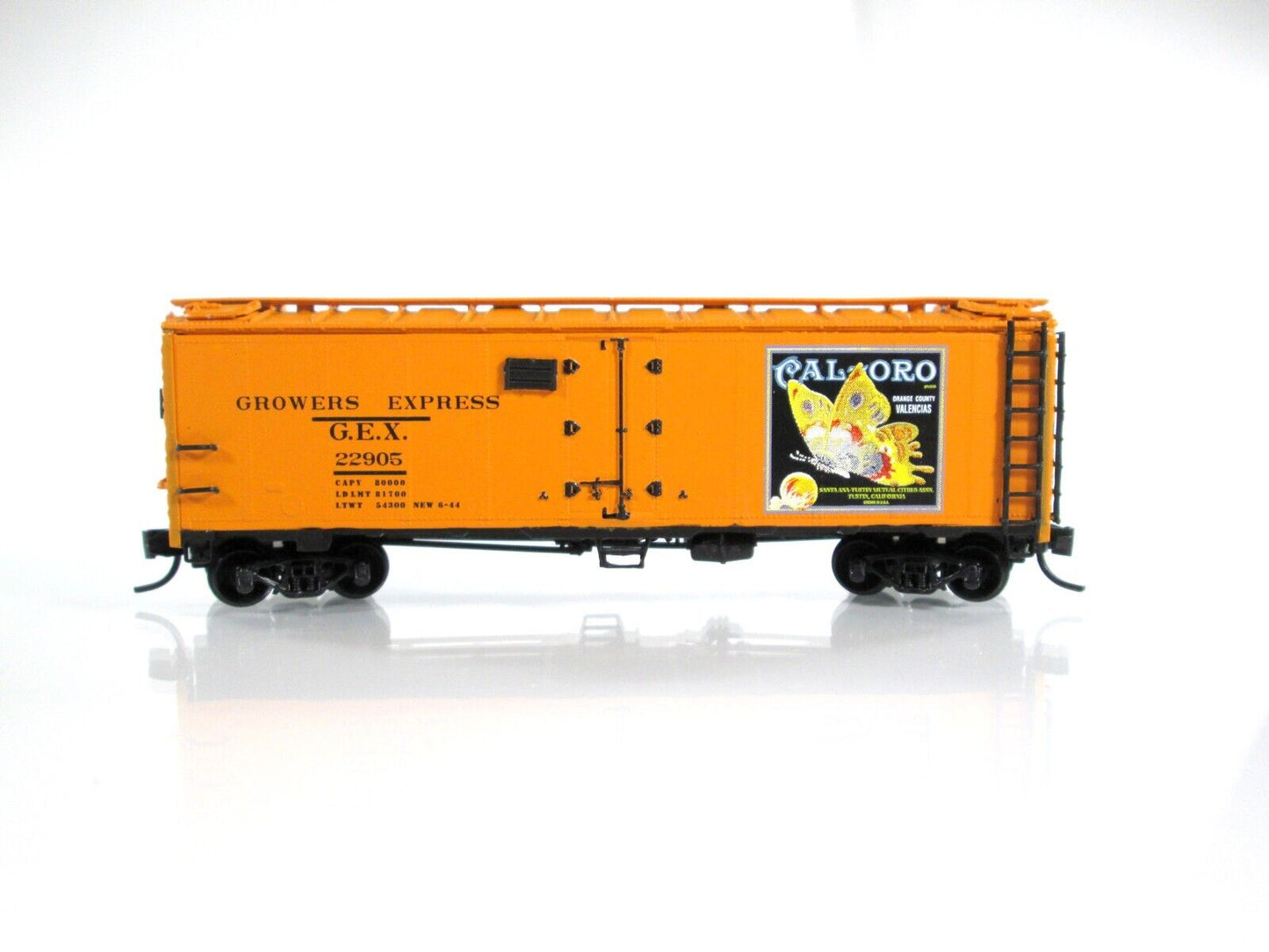 N Scale ***GROWERS EXPRESS, CAL-ORO*** Reefer #22905 -- YesterYear, MTL Couplers