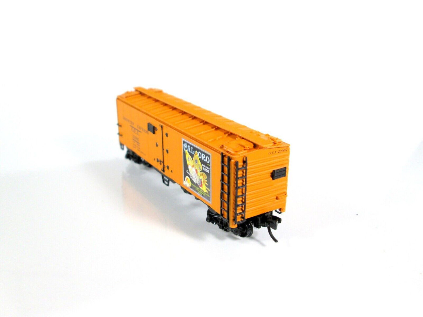 N Scale ***GROWERS EXPRESS, CAL-ORO*** Reefer #22905 -- YesterYear, MTL Couplers