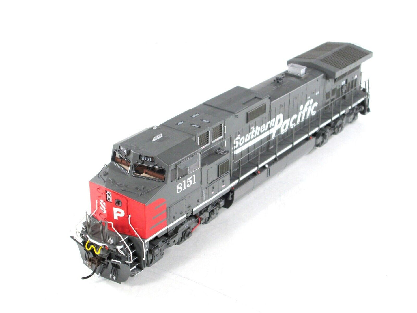 HO Scale SOUTHERN PACIFIC Dash 9-44CW #8151 - Athearn G31642, DCC Tsunami2 Sound