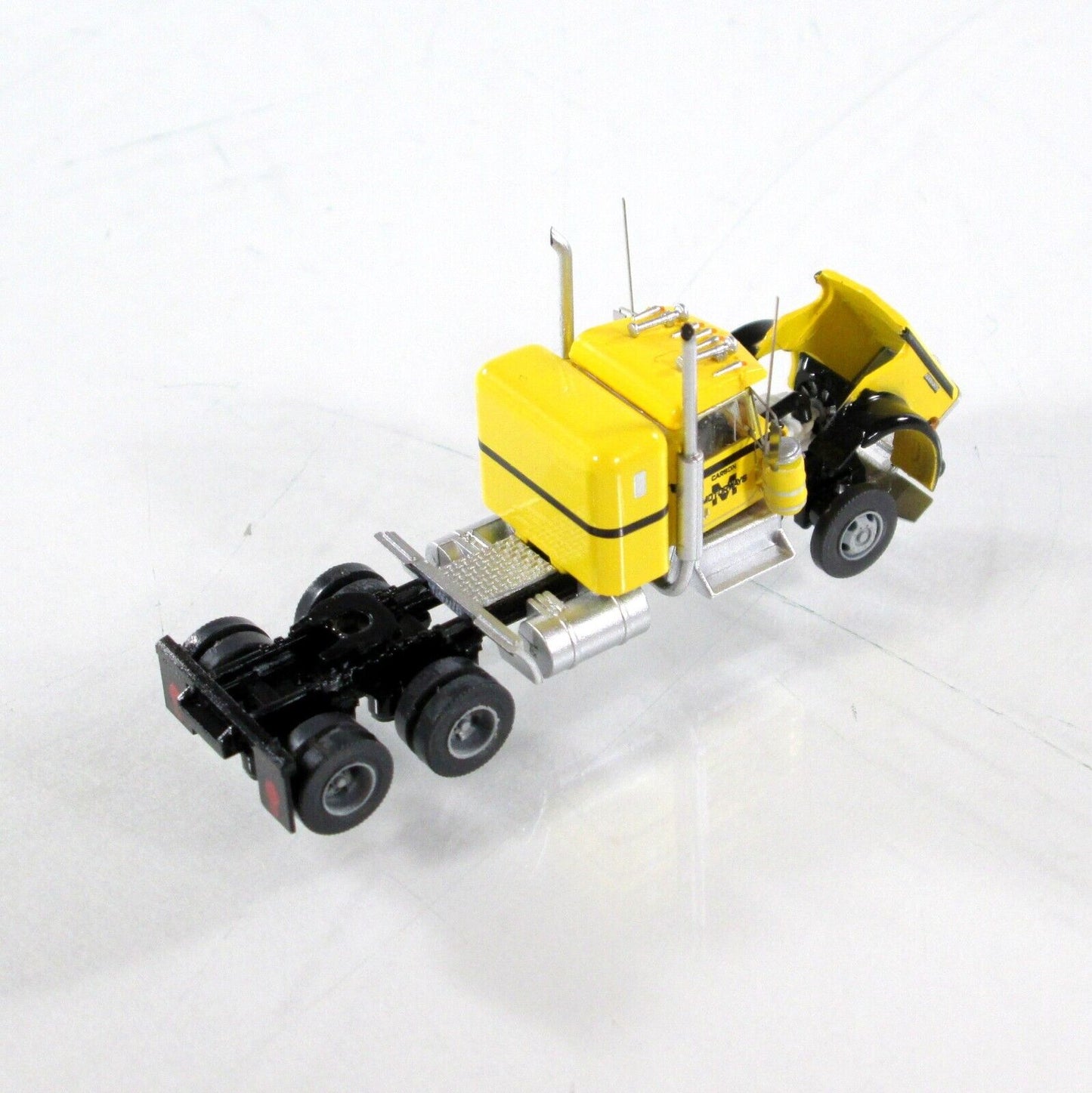 N Scale ***MOTORWAYS*** W900 Kenworth Tractor, 40' Trailer ----- Trainworx 59075