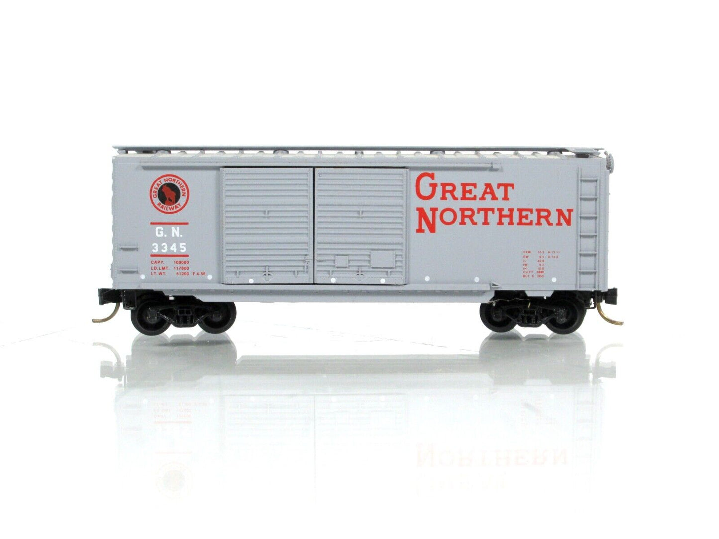 N Scale ***GREAT NORTHERN*** CIRCUS 40' Box Car, GN 3345 ---- Micro Trains 23180