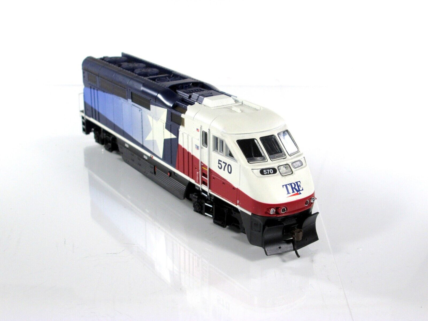 HO Scale *DALLAS TRINITY RAIL  EXPRESS* F59PHI, TRE 570 -Athearn 26314 DCC Ready