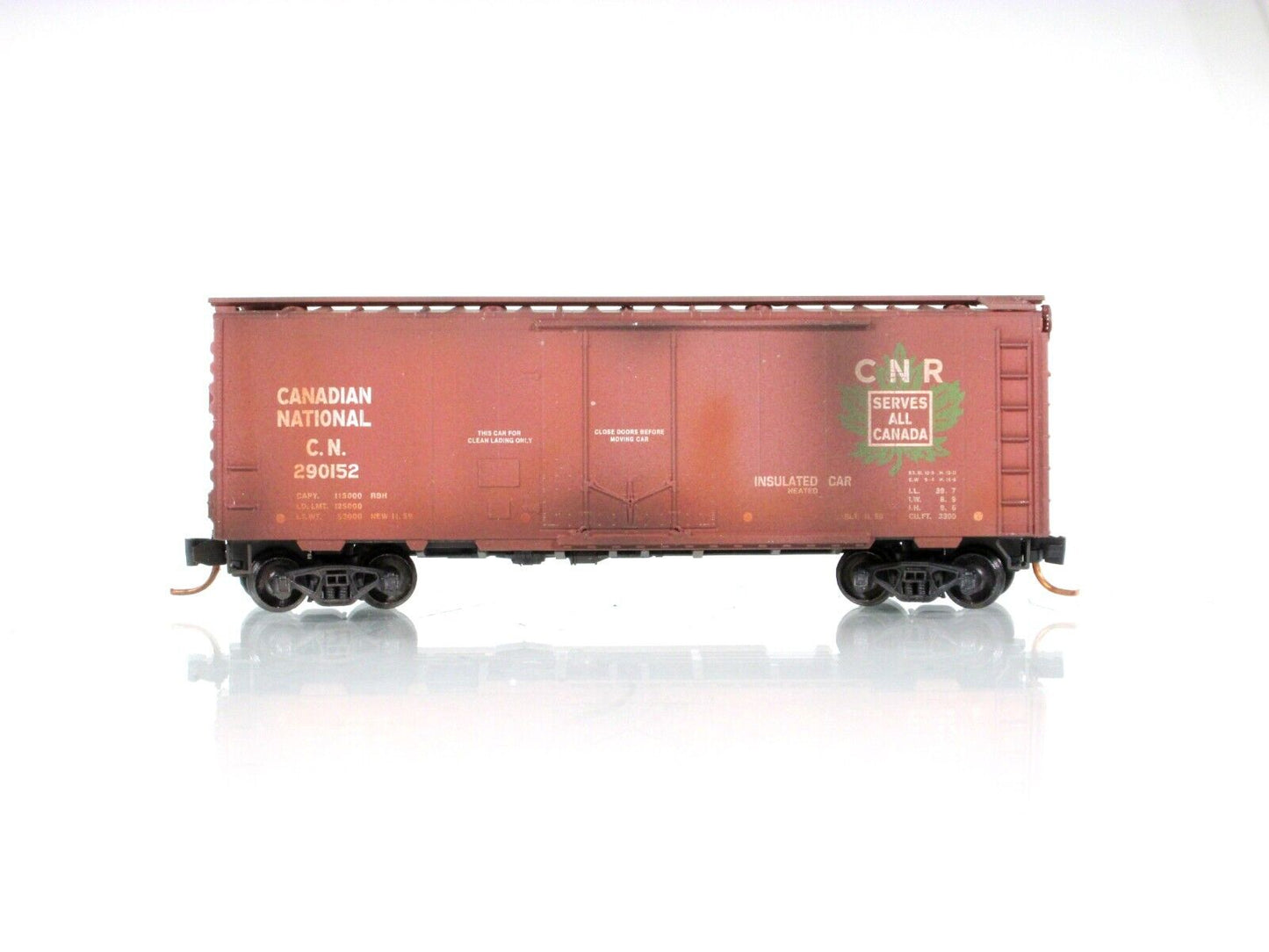 N Scale **CANADIAN NATIONAL** Weathered Box Car #290152 -- Micro Trains 02144120
