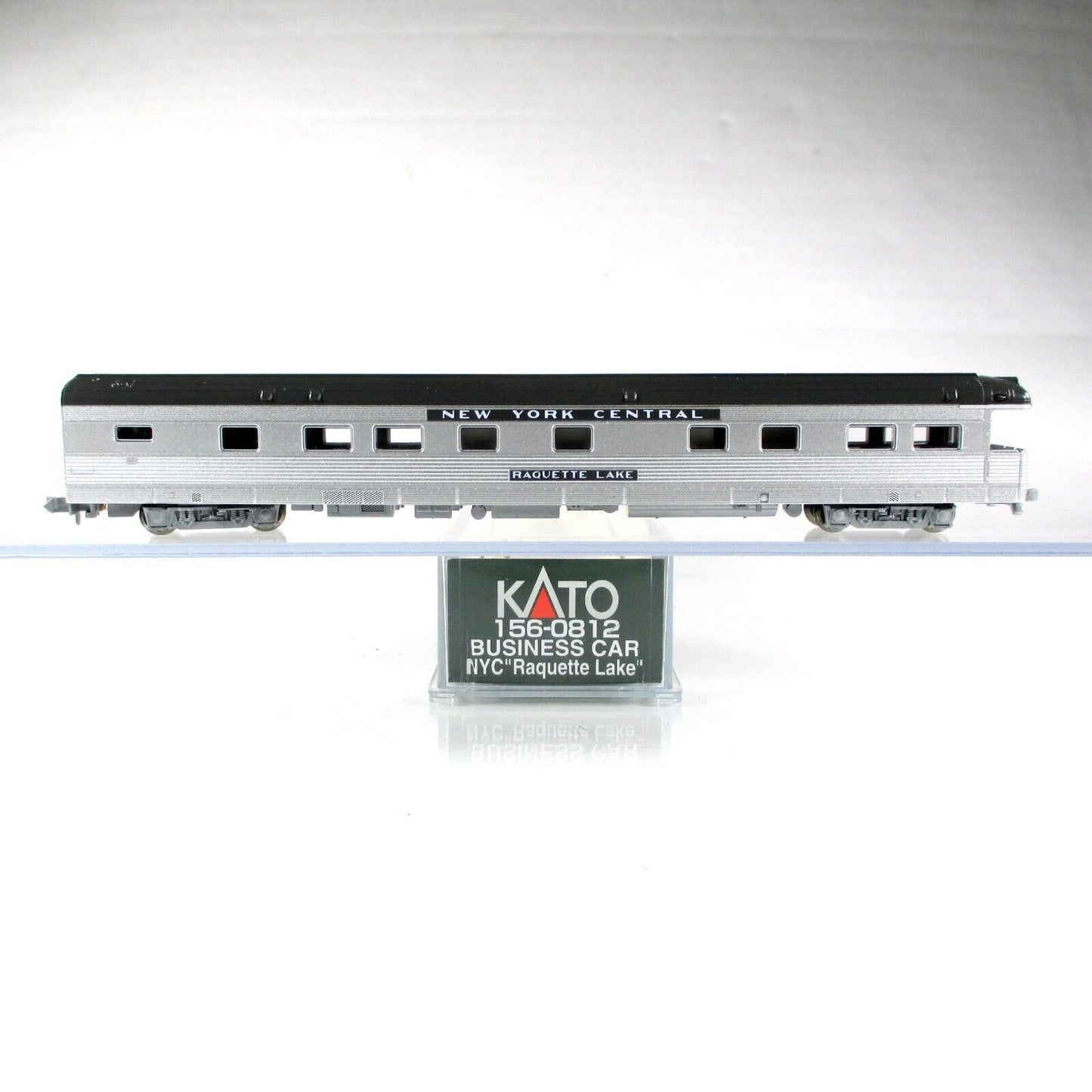 N Scale **NEW YORK CENTRAL, RAQUETTE LAKE** Business Observation - Kato 156-0812