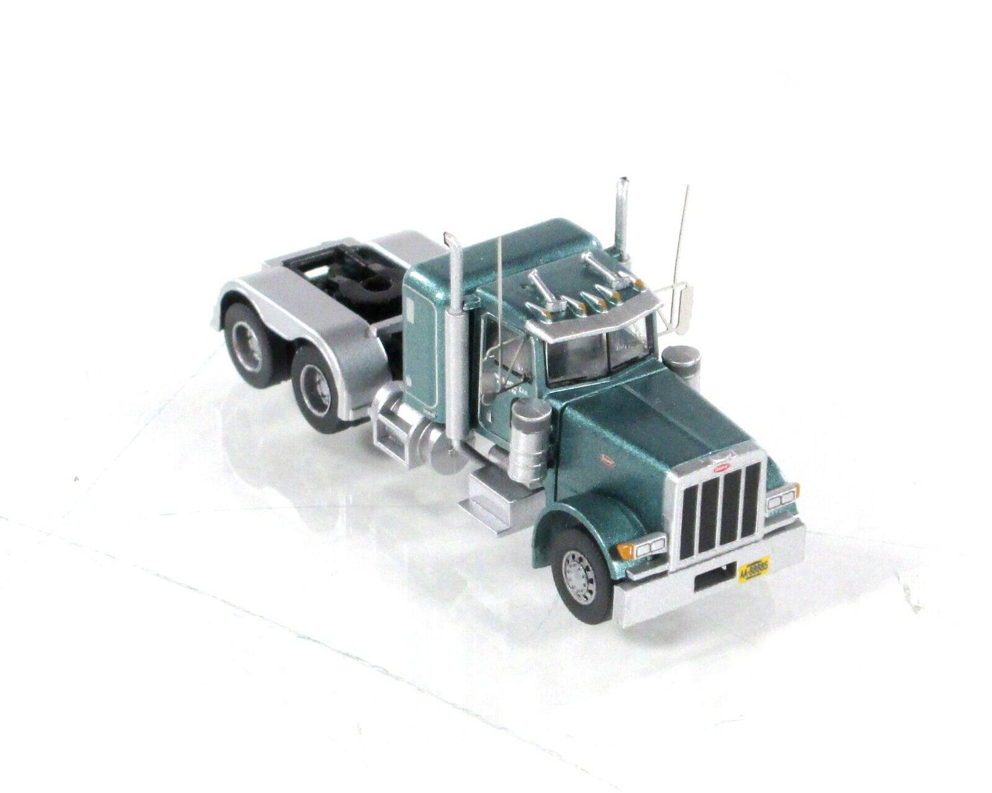 N Scale PETERBILT ***SANDY SMITH*** 379 Tractor Truck ---------- Trainworx 57984