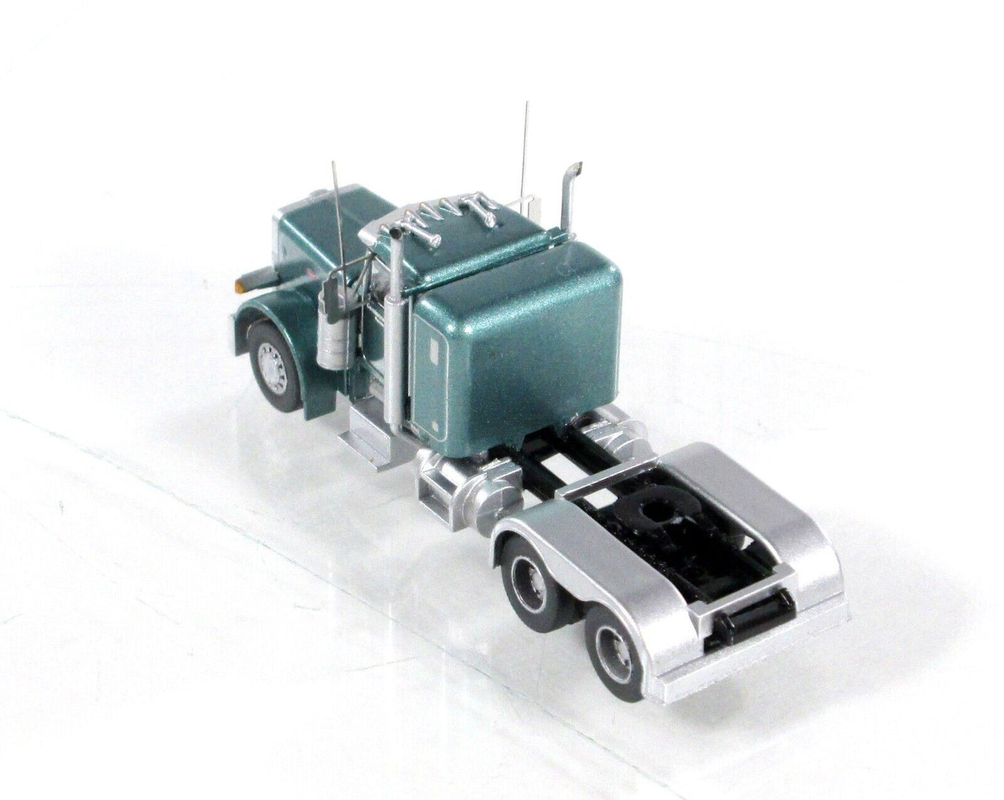 N Scale PETERBILT ***SANDY SMITH*** 379 Tractor Truck ---------- Trainworx 57984