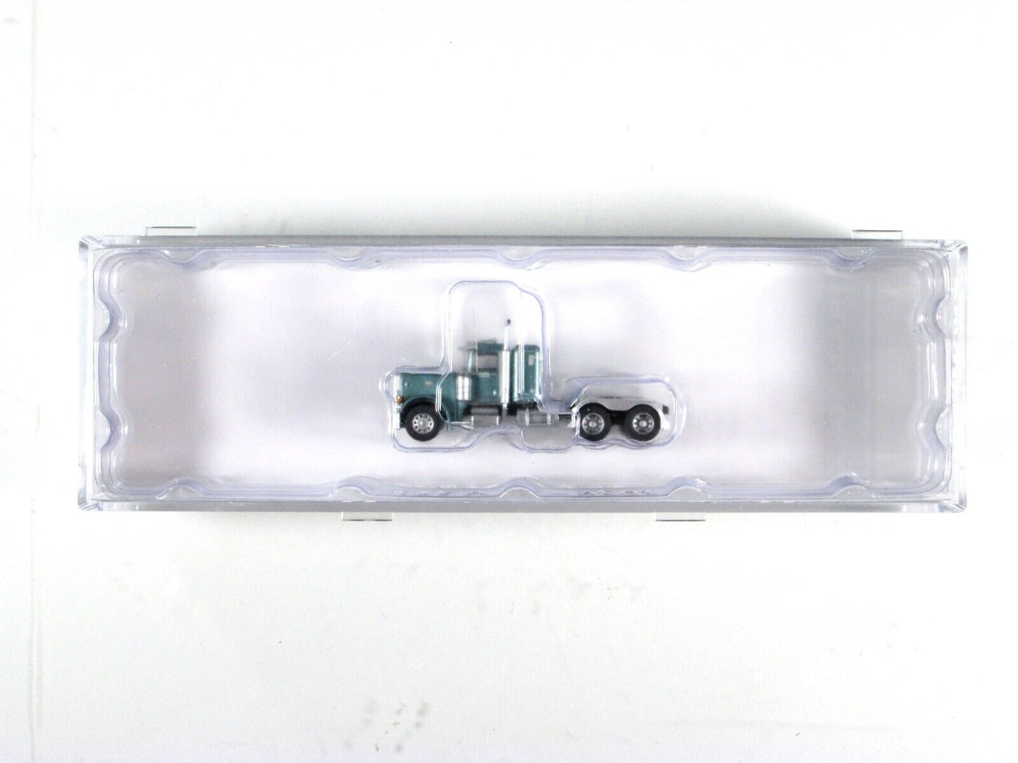 N Scale PETERBILT ***SANDY SMITH*** 379 Tractor Truck ---------- Trainworx 57984