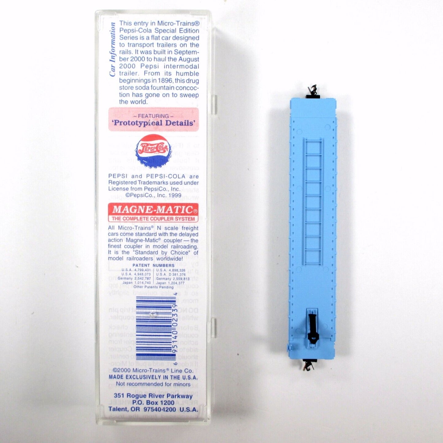 N Scale ***PEPSI-COLA*** 57'6" TOFC Flat Car - PC 6410 ----- Micro Trains 64060