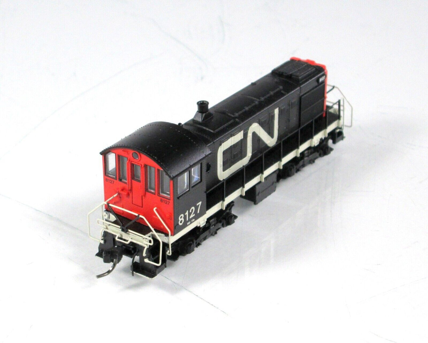 N Scale **CANADIAN NATIONAL** ALCO S-2 Locomotive #8127 -Atlas 40004670, DCC Rdy