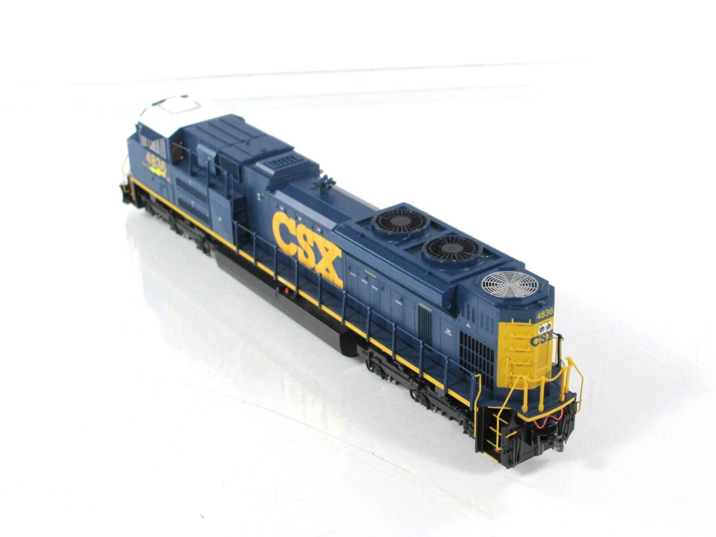 HO Scale ***CSX*** SD70ACe Diesel Locomtive #4836 --------- MTH 80-2063-1 w/ DCC