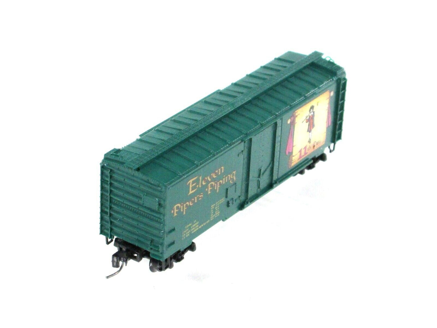 Z Scale *ELEVEN PIPERS PIPING* 12 Days Christmas Box Car - Micro Trains 50200410