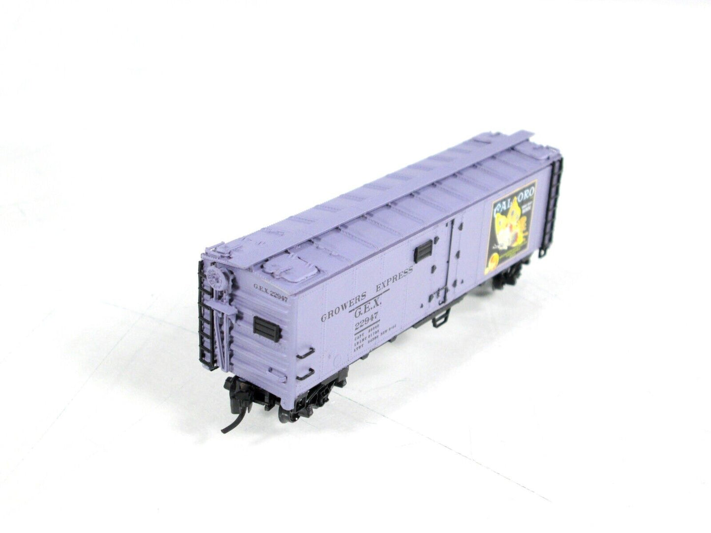 N Scale ***GROWERS EXPRESS, CAL-ORO*** Reefer #22947 -- YesterYear, MTL Couplers